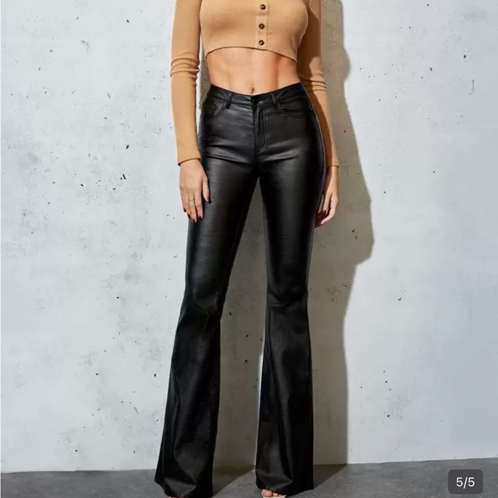 Black leather Flared Pants size Small Tall